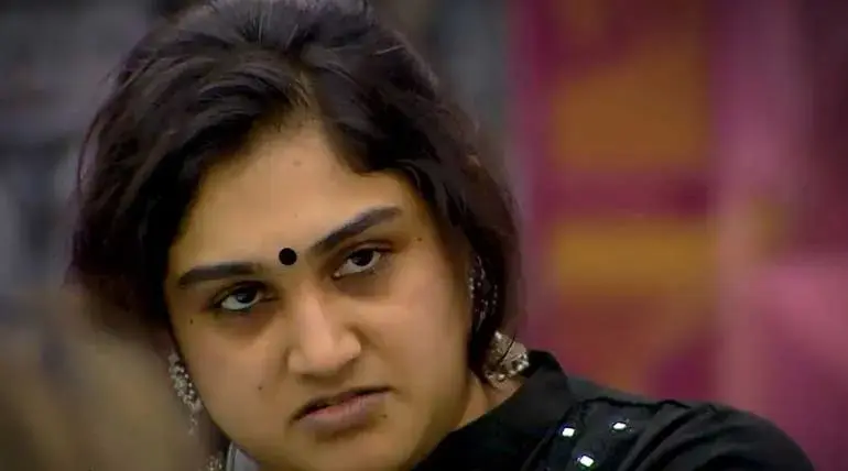 Bigg Boss Tamil Vanitha Vijayakumar Eliminated as Second Contestant Today