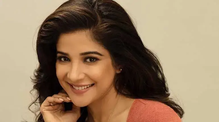 Bigg Boss 3 Tamil: Day 15 Sakshi Agarwal Complains to Kavin