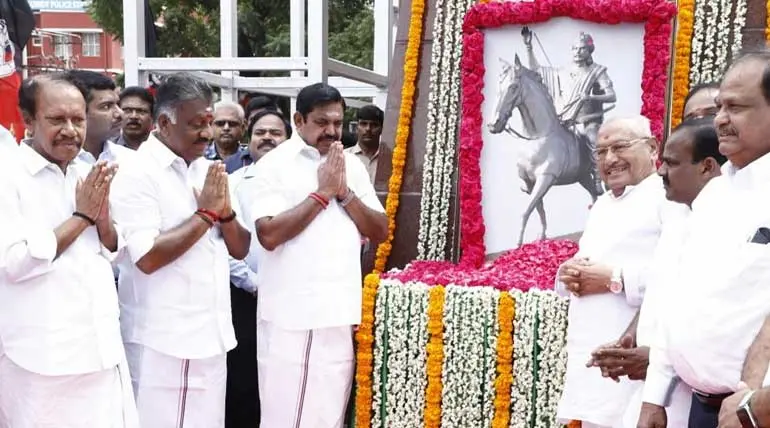 EPS honours Dheeran Chinnamalai Statue in Guindy