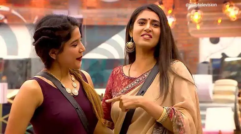 Kasthuri Bigg Boss 3 Tamil Wild Card Contestant Entry
