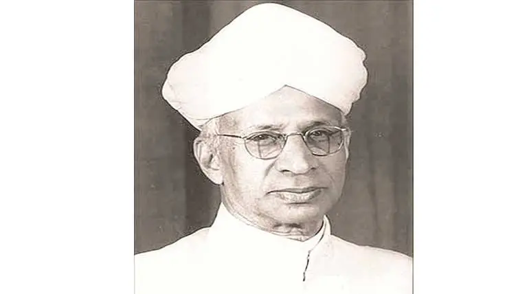 Education Minister Sengottaiyan Today Awarded 377 Teachers Sarvepalli Radhakrishnan Award