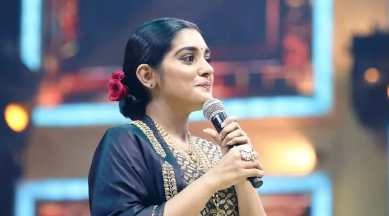 Darbar Movie Updates: Nivetha Thomas About the Father-Daughter Chemistry with Rajinikanth