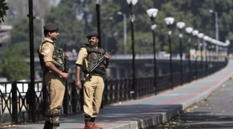 Davinder Singh, the DSP of J and K Arrested with Militants is Under Investigation