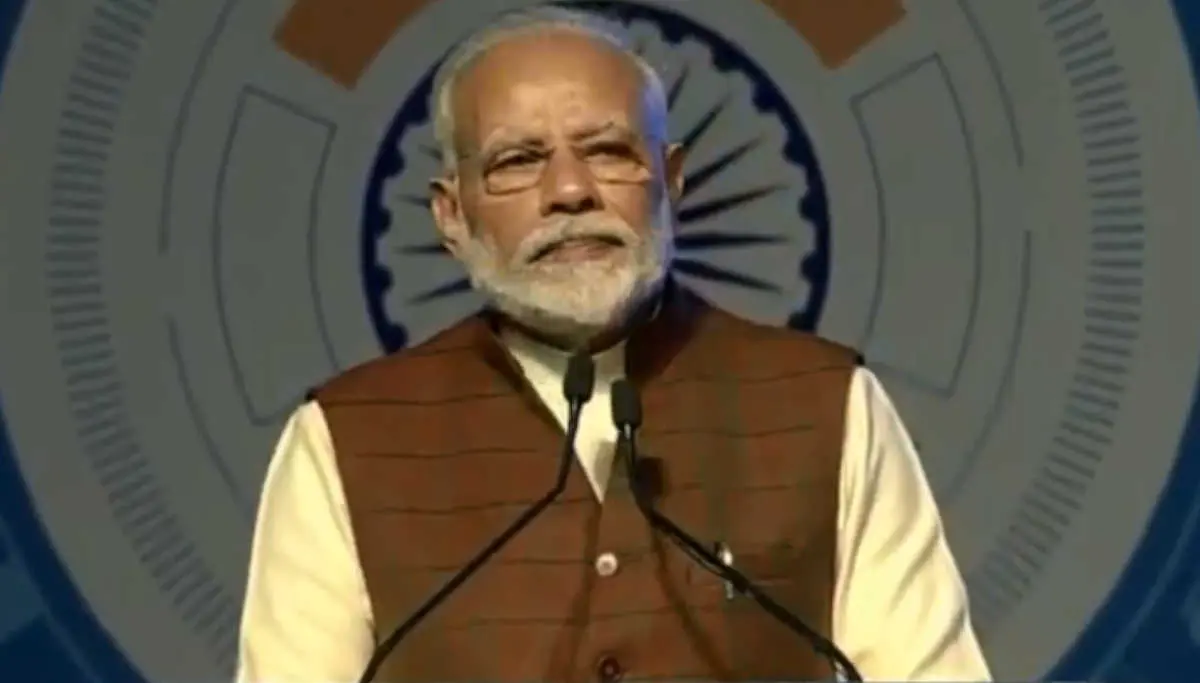 Why Does Prime Minister Want a Quit From Social Media? What Political Leaders think about it