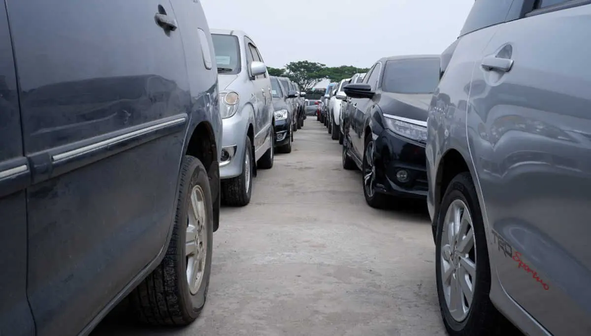 Indian Auto Makers Found Major Slump in Car Sale Because of BS-VI and Coronavirus