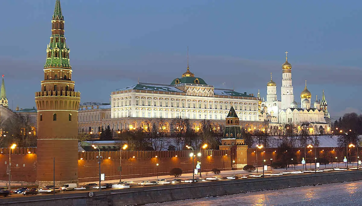 Russia Starts Shutdown As Coronavirus Positive Cases Crossed 1000