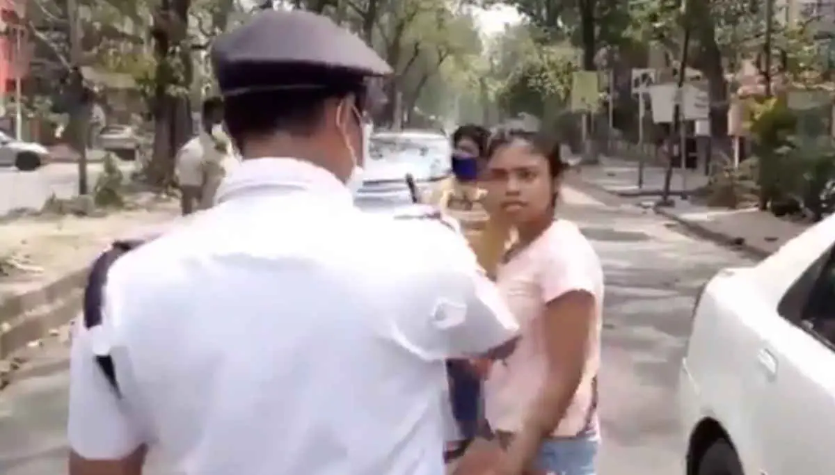 Coronavirus in Kolkata: Kolkata Police Arrested Woman for Misbehaving with the Police Officer