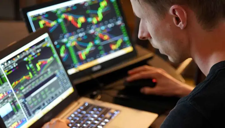 Nifty Expiry Special Update: During the 1st hour trade markets are looking daisy