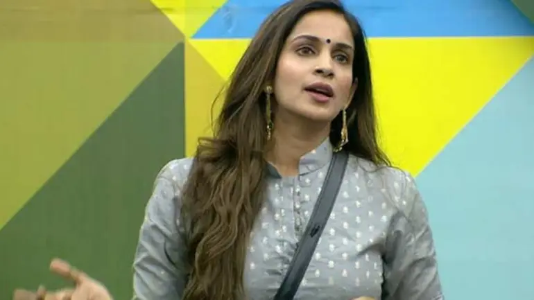 "I Won't Call myself Supermodel" - Samyukta ridiculed Meera Mithun from Big Boss house