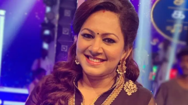 Surprise entry in Bigg Boss Tamil 4 : who is the 17th contestant - check in to know