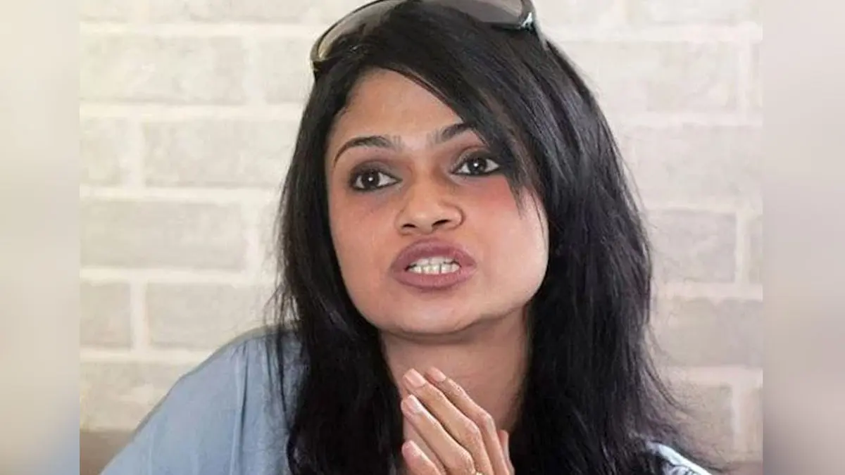Suchitra ran Out of the Hotel Room Where She has Quarantined for Bigg Boss Wildcard Entry.