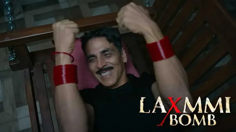 Laxmmi Bomb Review: Kanchana never fails to get applause in Bollywood