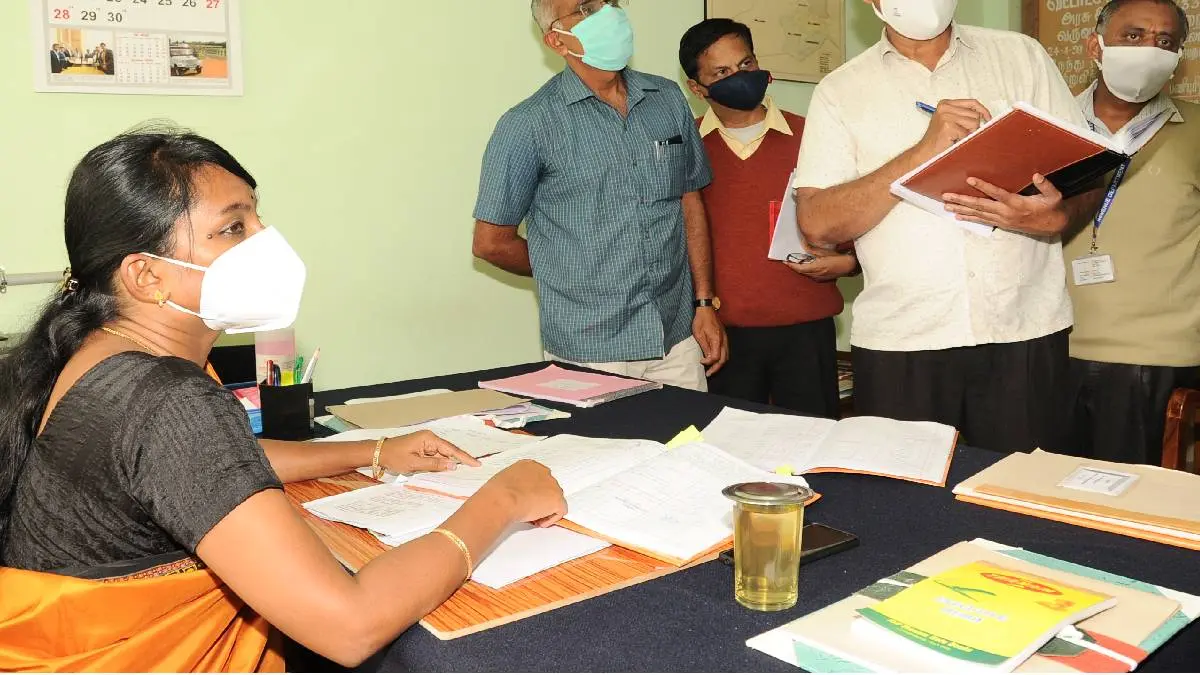 Six moths of Imprisonment for no Mask says Innocent Divya