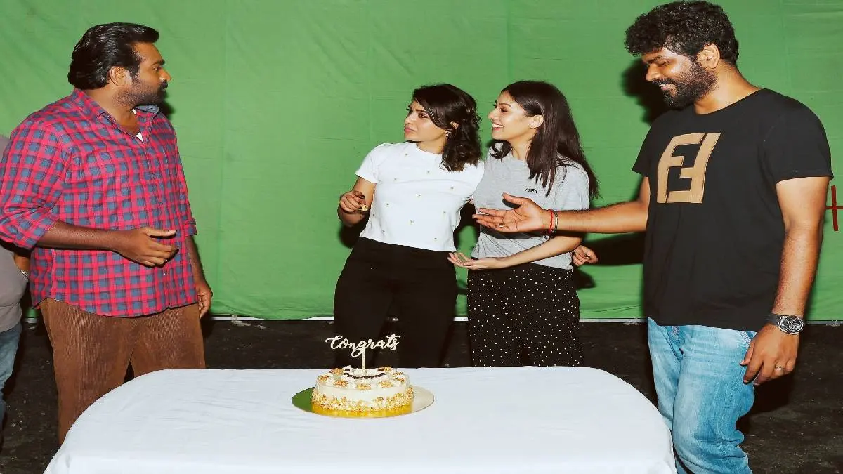 Samantha Celebrates Her Win With Nayanthara And Vijay Sethupathi