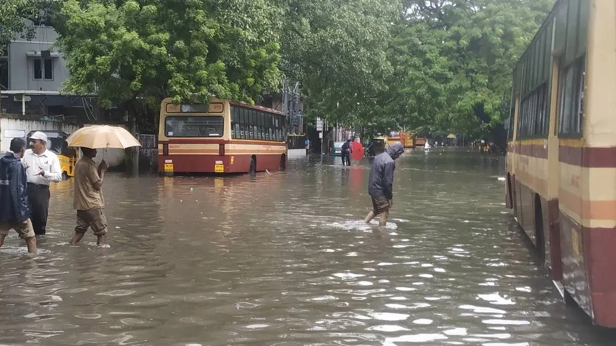 Continuous Rain At Chennai Has Caused Floods In Many Areas