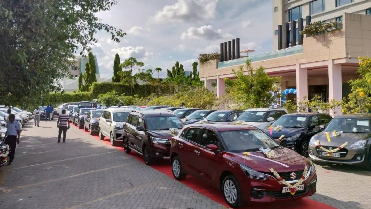 Chennai IT Company Ideas2IT Presented 100 Cars To Employees