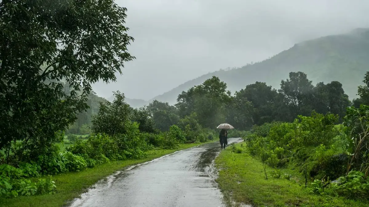 Chance Of Heavy Rain In 17 Districts Of Tamil Nadu, Chennai Met Centre