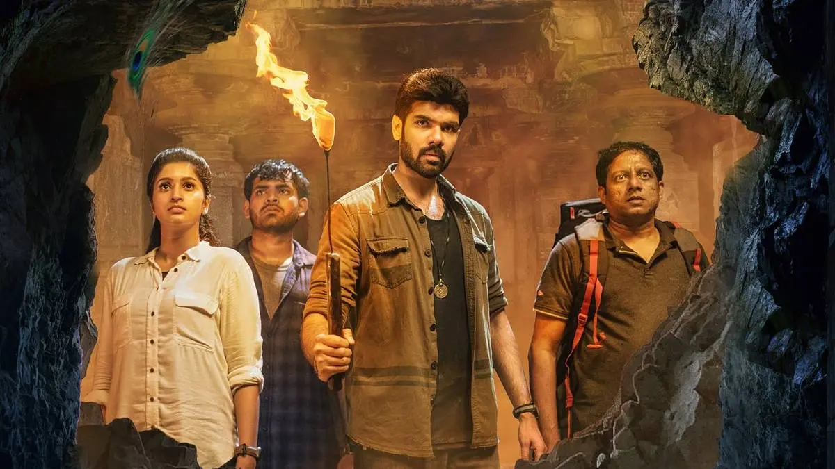 Maayon Tamil Full Movie Review Starring Sibi Sathyaraj and Tanya