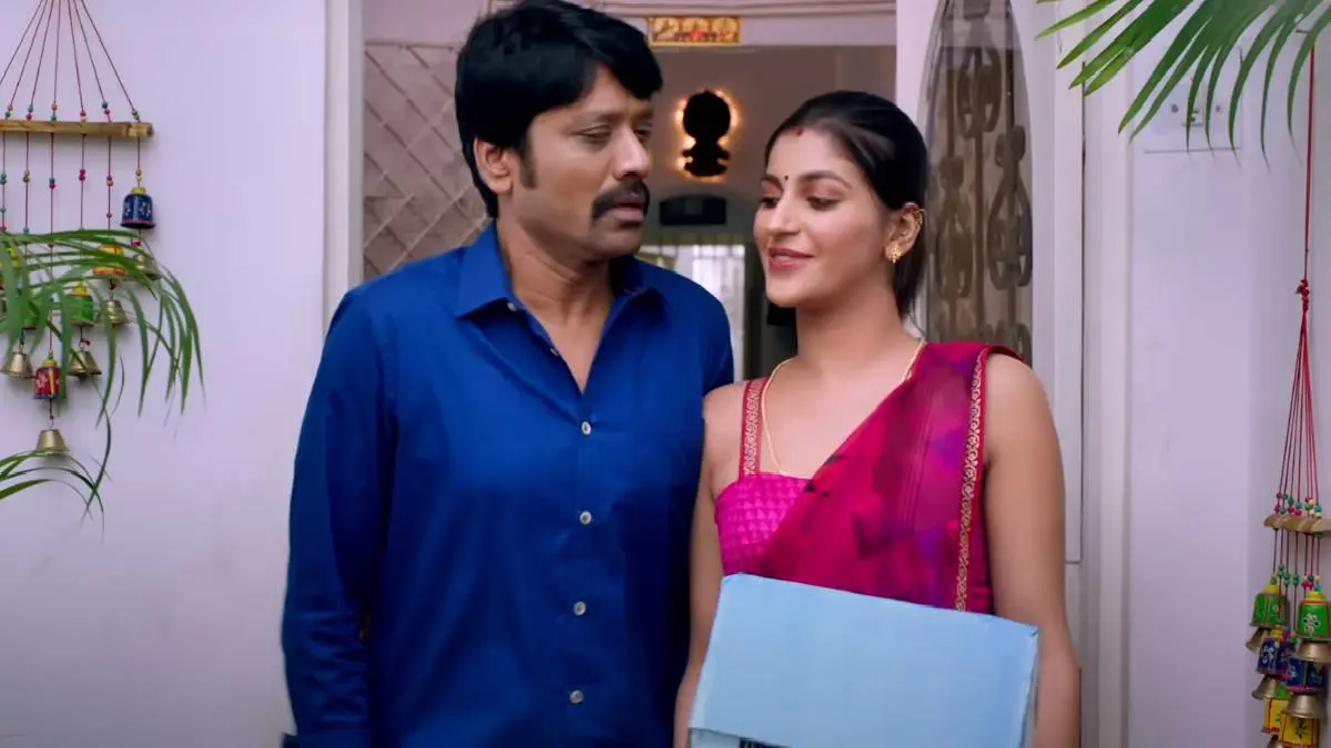 Kadamaiyai Sei Movie Review: SJ Suryah And Yashika Aannand In The Lead
