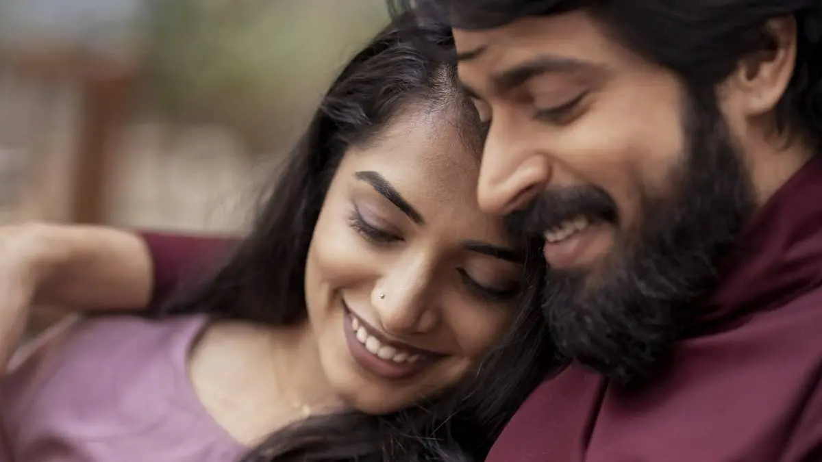 Harish Kalyan Introduced His Fiance Narmada Udayakumar In Social Media