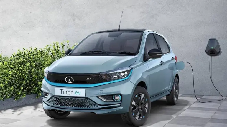 Tata Tiago EV Receives Over Ten Thousand Bookings In A Day