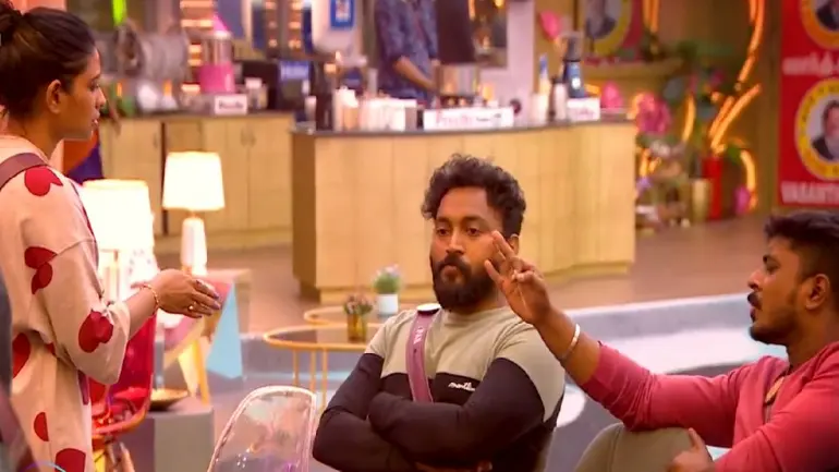 Azeem Is Arguing With Ayesha And Maheshwari Like Earlier In New Task