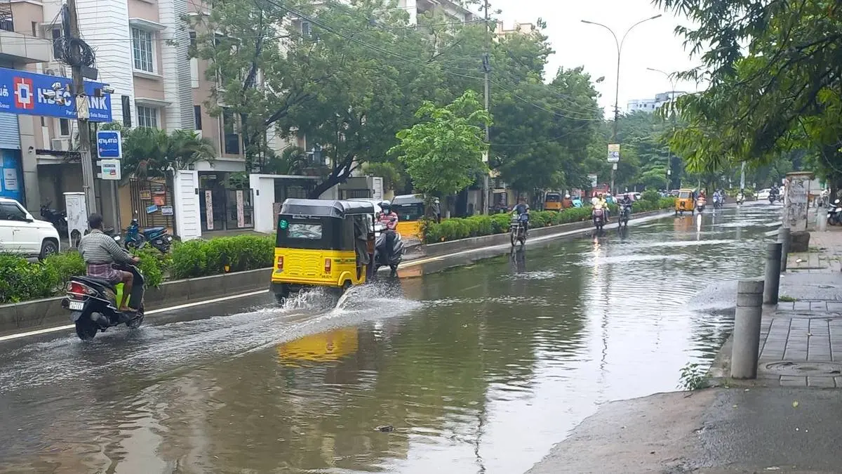 TN Weather Report: Heavy Rain Warning To Chennai And Other Districts
