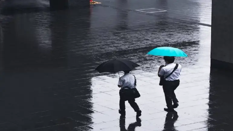 Weather Report: Tamil Nadu, Puducherry and Karaikal To Receive Rain