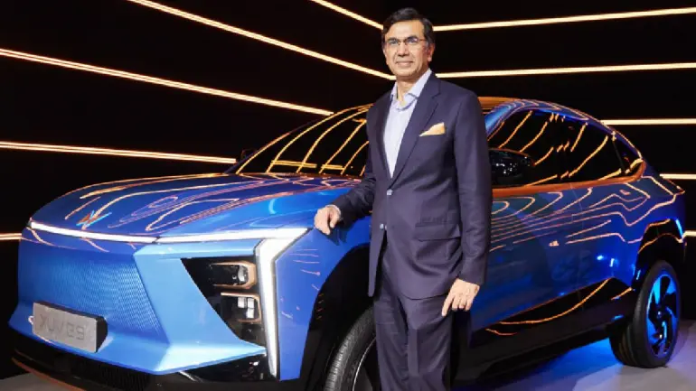 Mahindra Group Enters Electric Car Production, Invests On New EV Plant