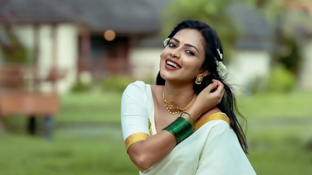 Amala Paul Was Not Allowed To Temple Citing She Is Christian
