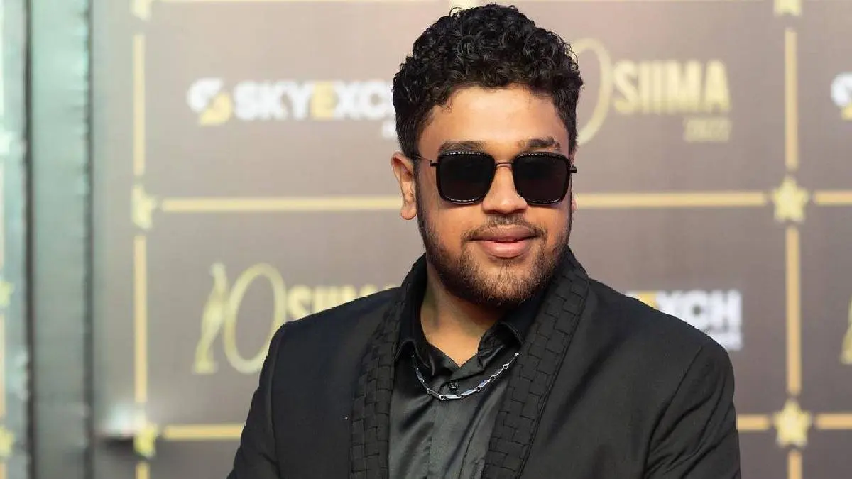 VJ Nikki Absconded? Police Filed Case Against Nikhilesh For Dispute