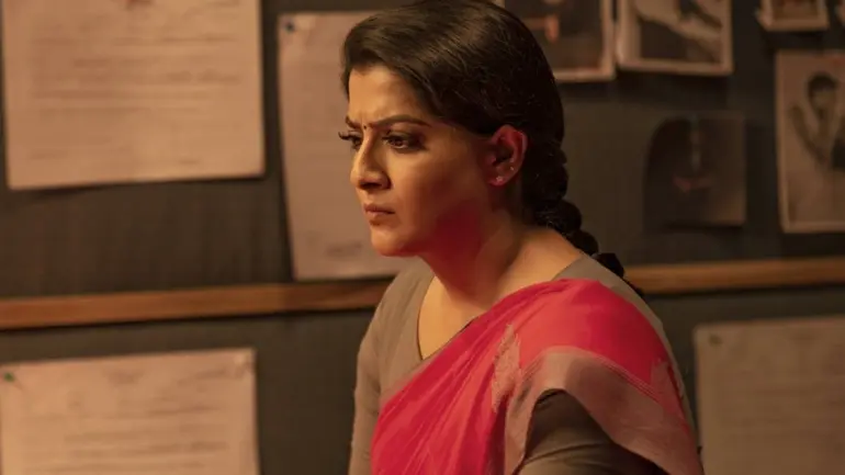 V3 Tamil Movie Review: Varalaxmi Sarathkumar In Female Centric Film