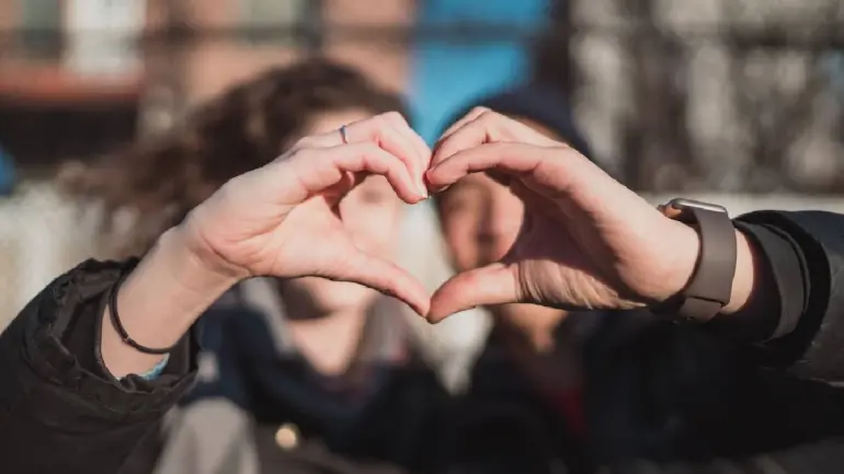 Valentines Day: Those Who Disturb The Lovers Should Be Arrested? DGP