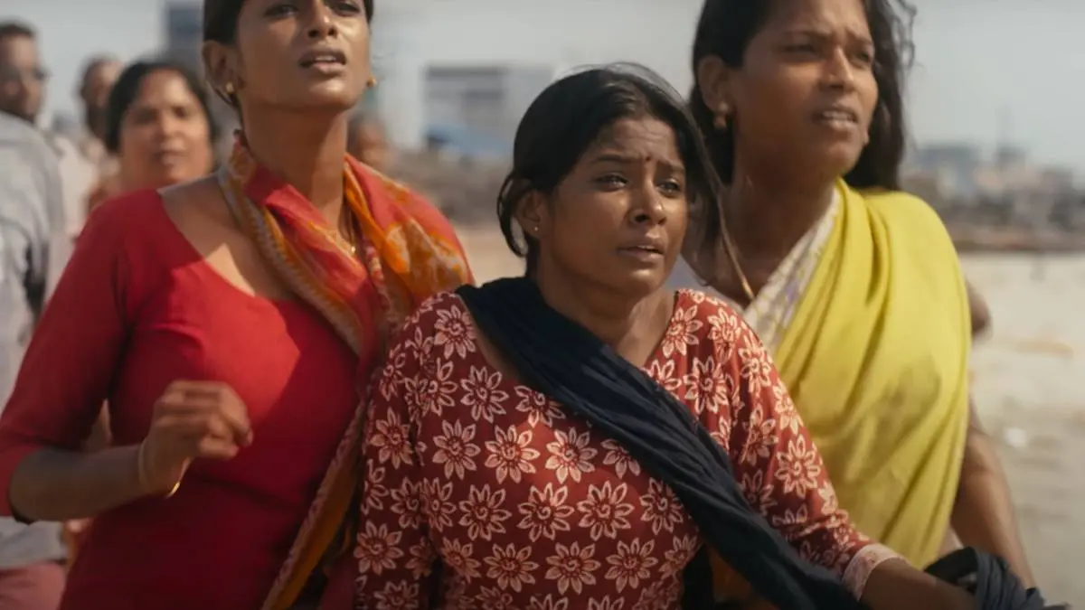 N4 Tamil Movie Review: Good Thriller Story With Twists