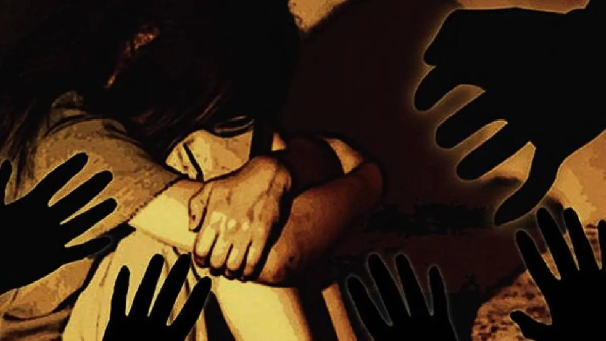 Mumbai: 20 Year Old Girl Gang Raped Infront Of Boyfriend
