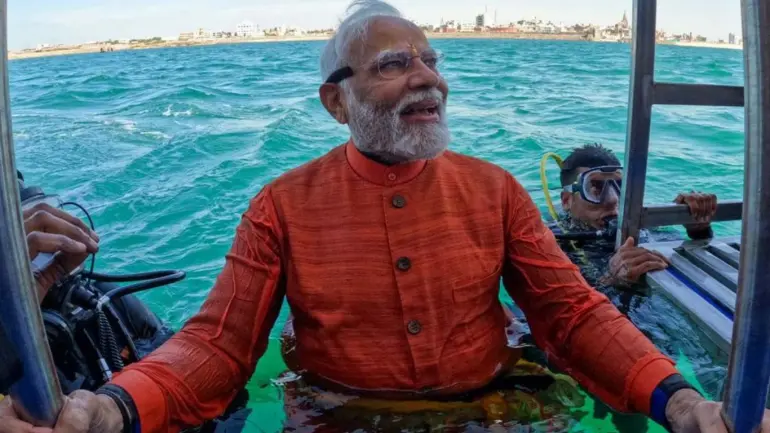 Photos of PM Modi Scuba Diving and Offering Underwater Prayer Go Viral