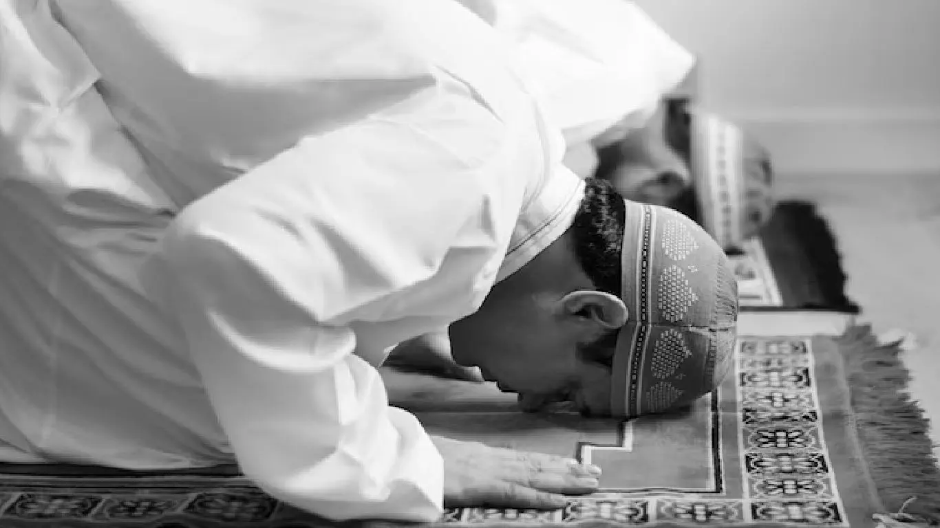 Kerala Catholic College Refuses Namaz Room for Muslim Students