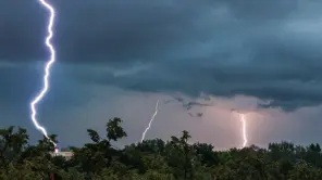 TN Weather Report: Thunderstorms And Gusty Winds To Hit North