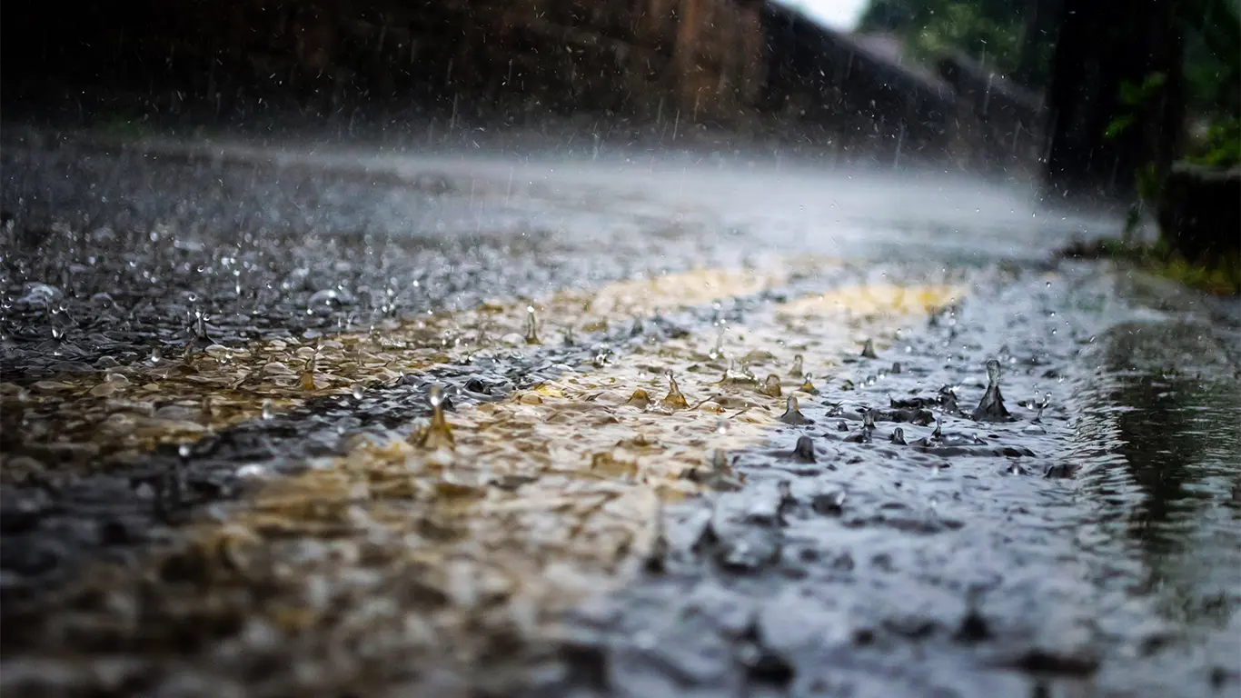TN Weather Report: Rainfall Expected Across 13 Districts
