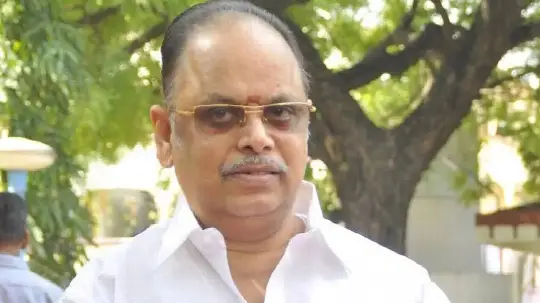 Legendary Tamil filmmaker V. Sekar,