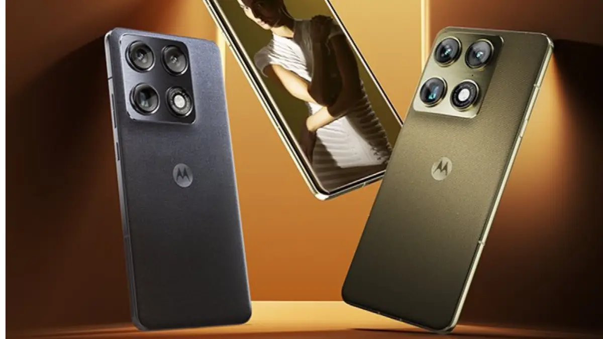 The model of the smarphone - Motorola signature
