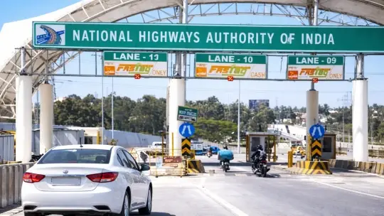 NHAI raises FASTag Annual Pass Fee to ₹3,075 for FY 2026–27