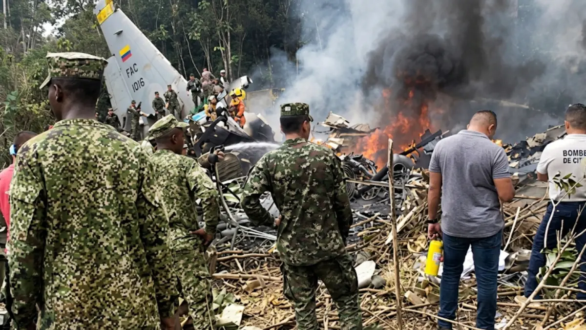 Colombia air force plane crash