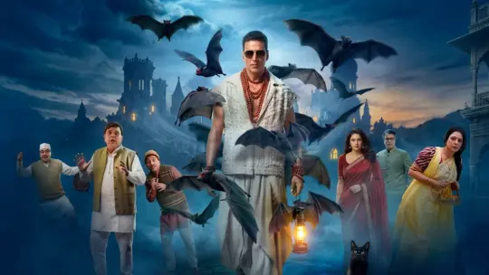 Bhooth Bangla Review: Akshay Kumar & Priyadarshan's Comedy Horror Hits 100 Crores