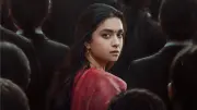 Keerthy Suresh Turns Fierce Lawyer in "Sathyavan Savithiri", First Look Poster Revealed