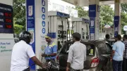 Fuel Price Hike: Petrol by Rs 2.61, Diesel by Rs 2.71 Costlier as Global Crisis Deepens