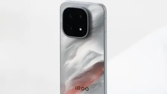 iQOO 16 May Skip India Launch in 2026; Budget Z-Series Phone Likely Only Release