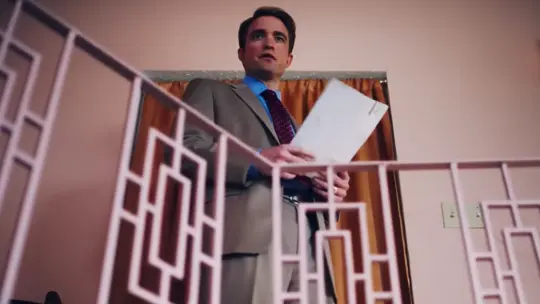 Primetime Trailer: Robert Pattinson's dark look as Chris Hansen story