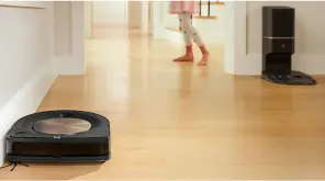 Roomba S9 and Bravaa Image: iRobot