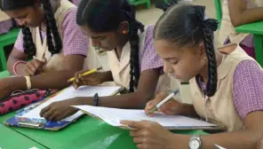 Students Studying in Class / Representation